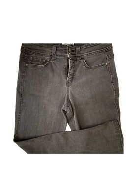 Nine WEST. Black High Rise jeans. Straight Mom style